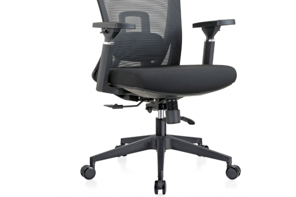 Fotel biurowy K24 PROBALANCE CZARNY zgodny z normami BHP z wieszakiem, pełna regulacja